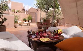 Riad O2
